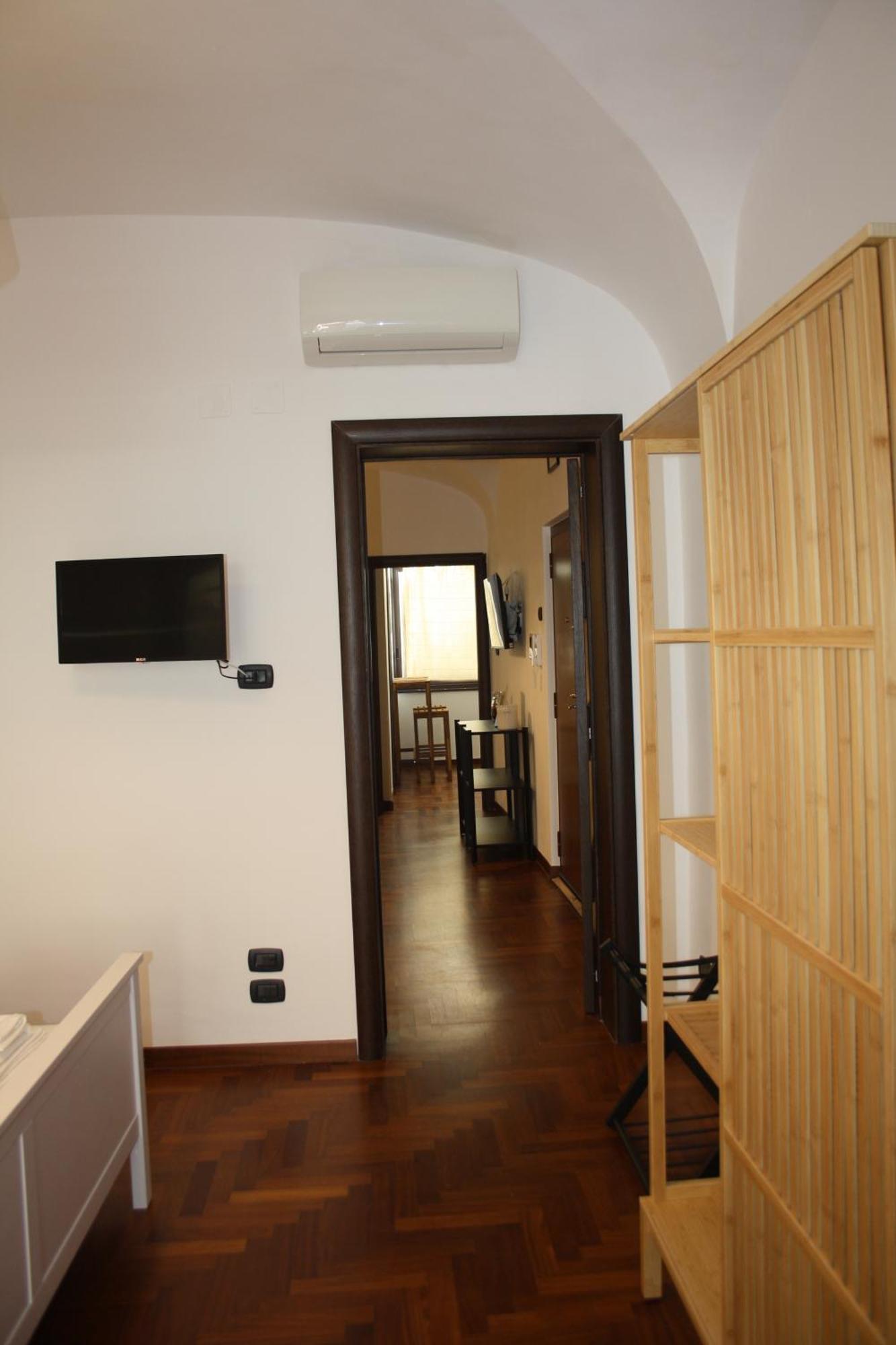 Stefano'S Apartment Бари Екстериор снимка